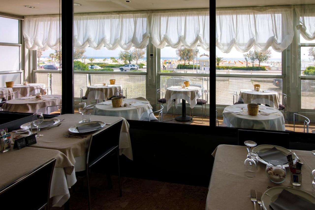 Hotel Derby Rimini Exterior photo