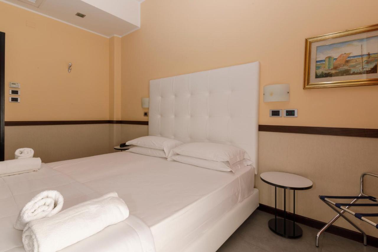 Hotel Derby Rimini Exterior photo